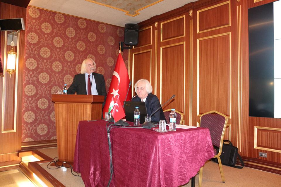 Fodor Pál és Dávid Géza előadása Ankarában